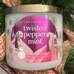 NEW Twisted Peppermint Bath & Body Works 3-Wick Candle
